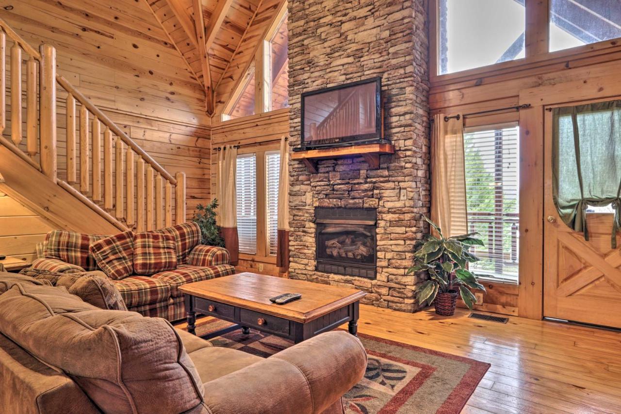 Pigeon Forge Cabin With Games, 1 Mi To Parkway! Buitenkant foto