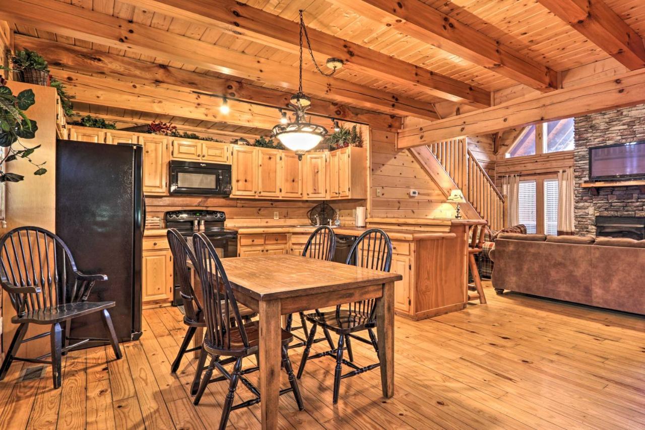 Pigeon Forge Cabin With Games, 1 Mi To Parkway! Buitenkant foto